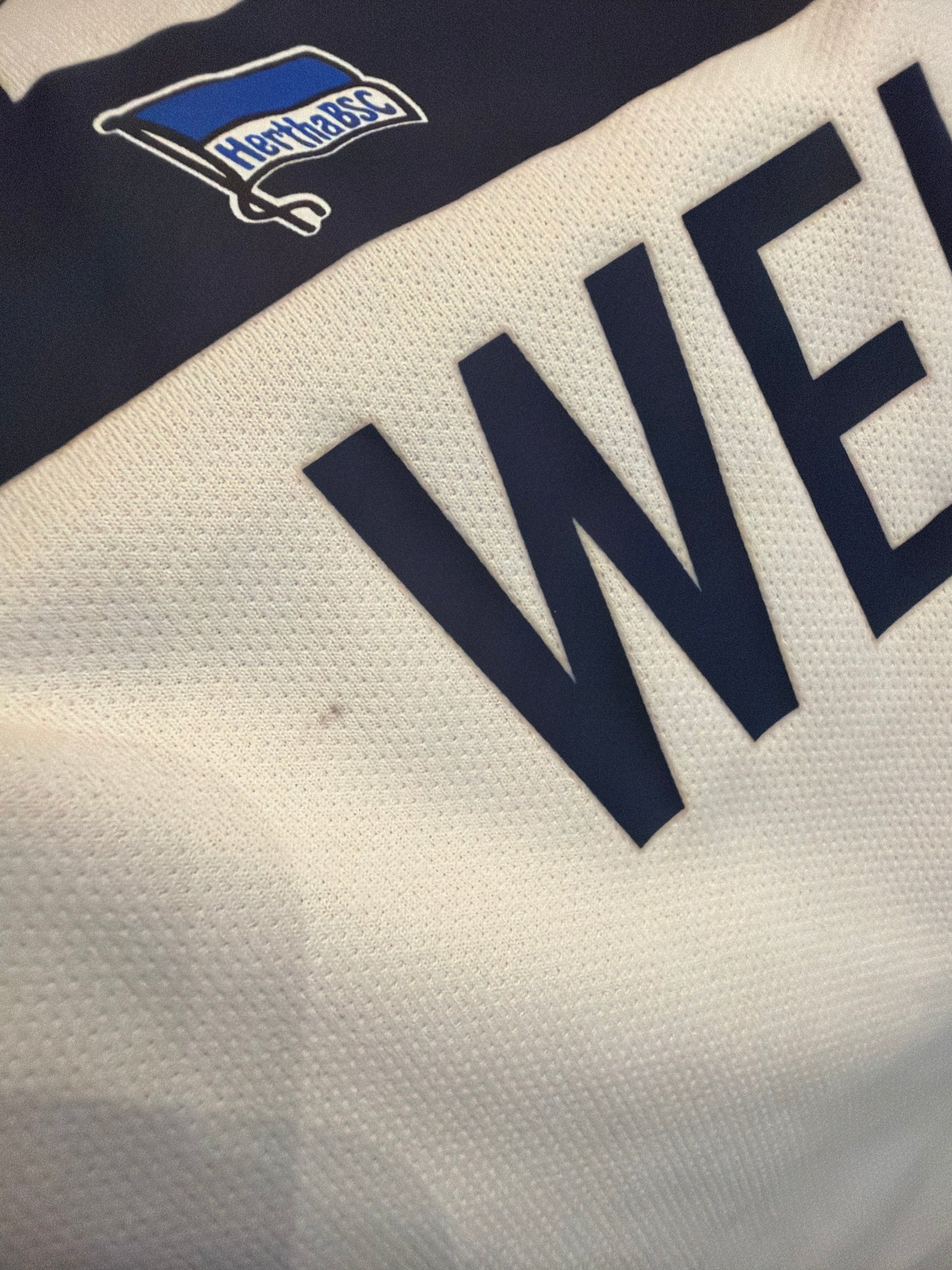 Hertha Weiser 2016-17 Auswärts (M)