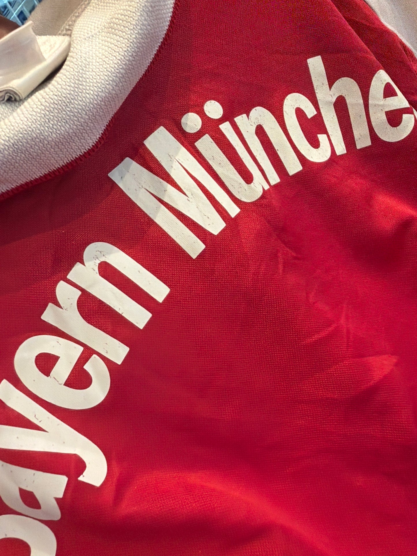 Bayern 2003-04 Heim (L)