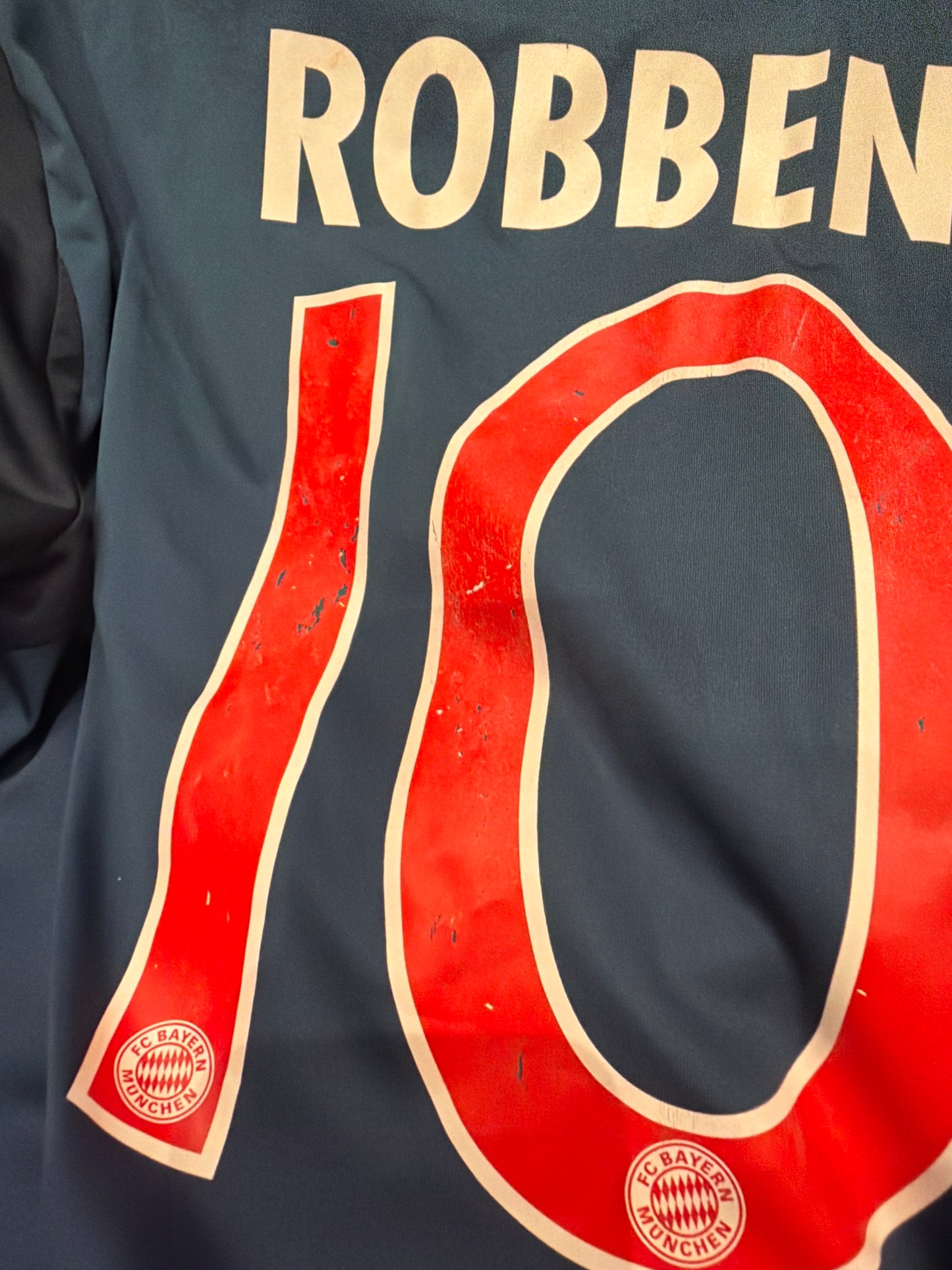 Bayern Robben 2013-14 Ausweich (S)