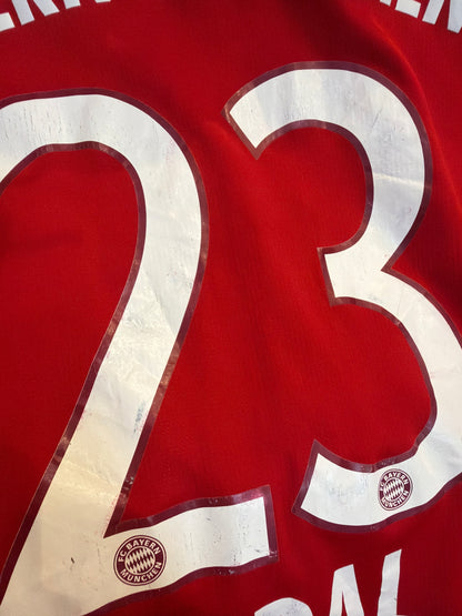 Bayern 2015-16 Vidal Heim (M)