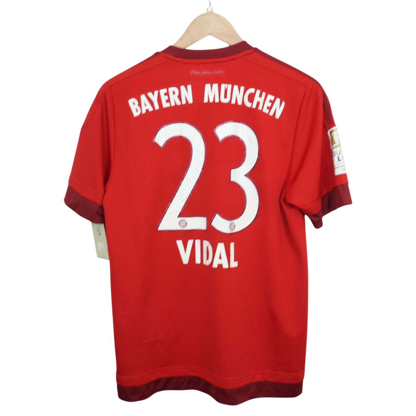 Bayern 2015-16 Vidal Heim (M)