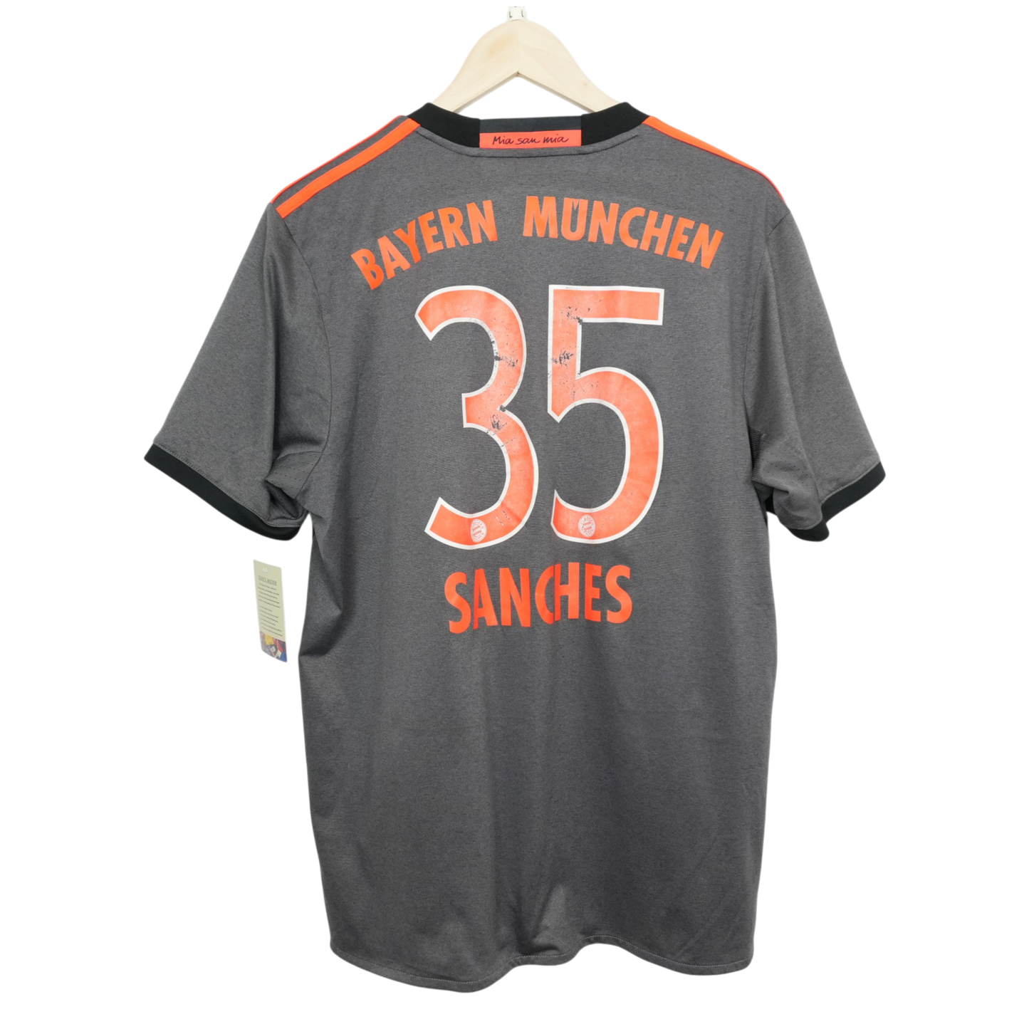 Bayern Sanches 2016-17 Heim (L)