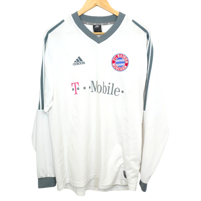 Bayern 2002-03 Auswärts Langarm (L)