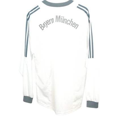 Bayern 2002-03 Auswärts Langarm (L)
