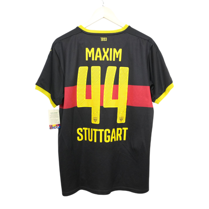 Stuttgart Maxim 2016-17 Ausweich (L)
