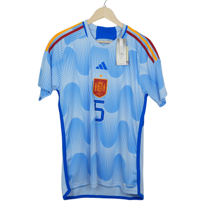 Spanien Busquets 2022 Auswärts BNWT (L)