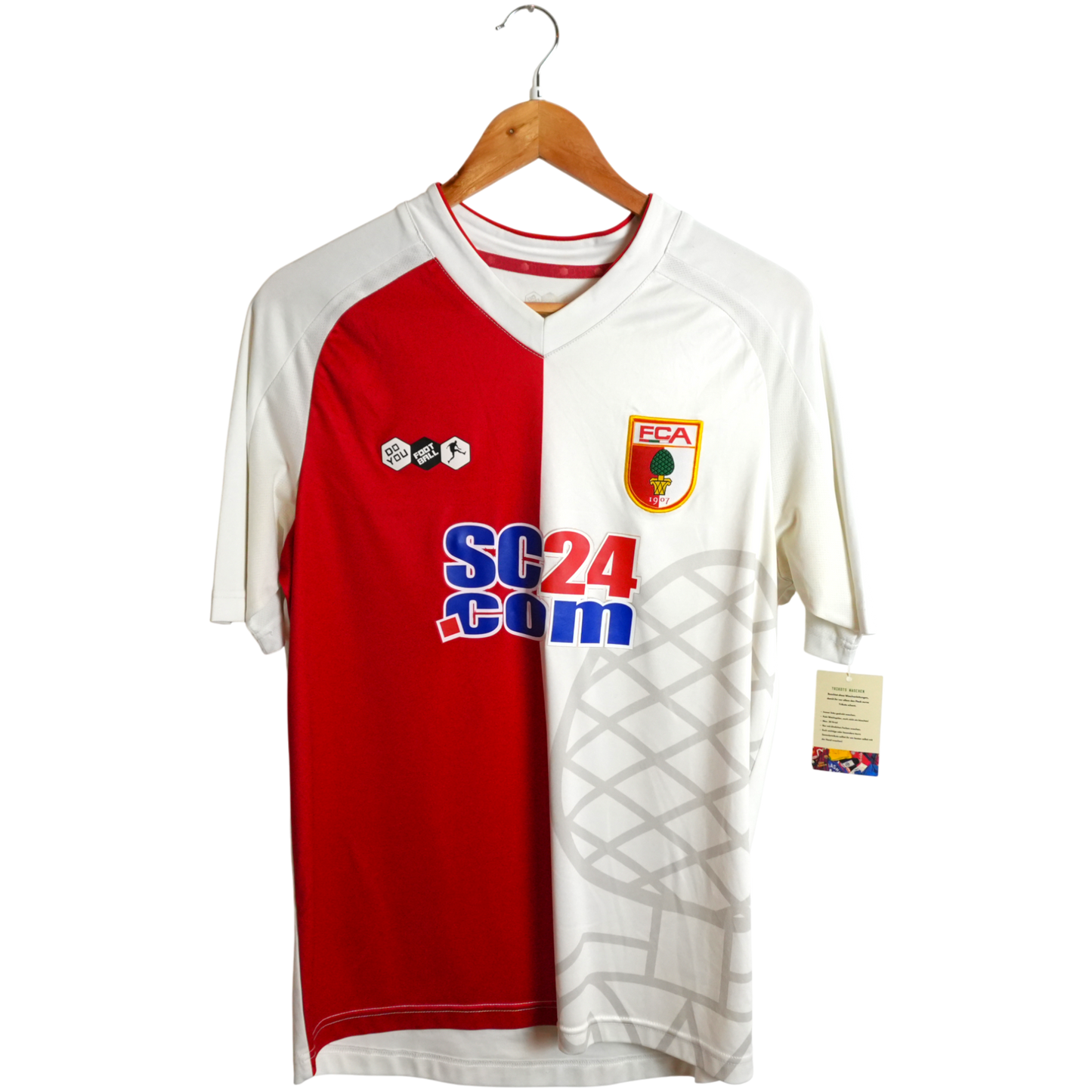 FC Augsburg Heim 09-10 mit Unterschriften (L)