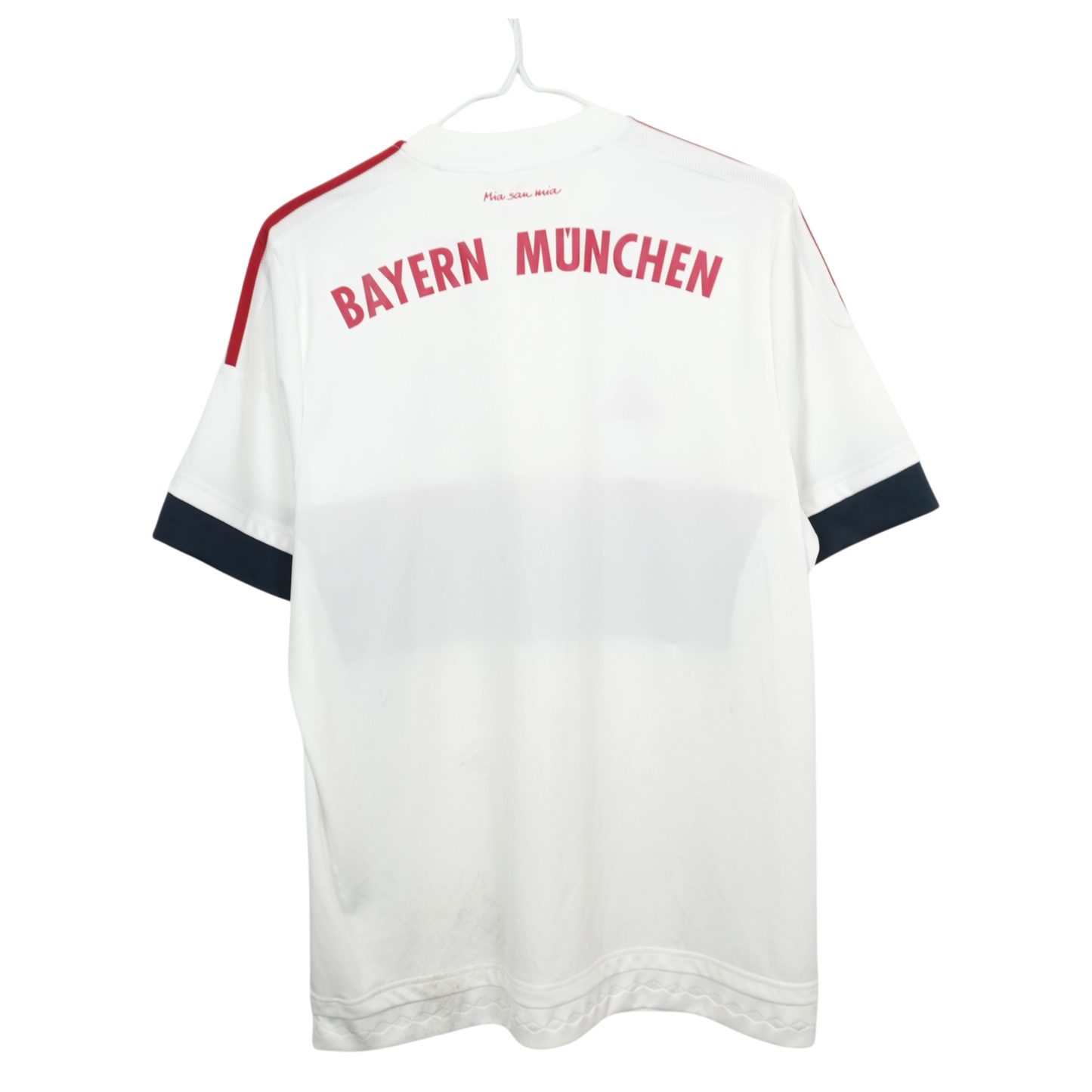 Bayern 2015-16 Auswärts (L)