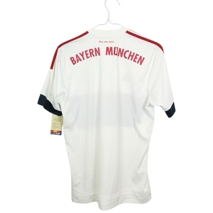 Bayern 2015-16 Auswärts (M)