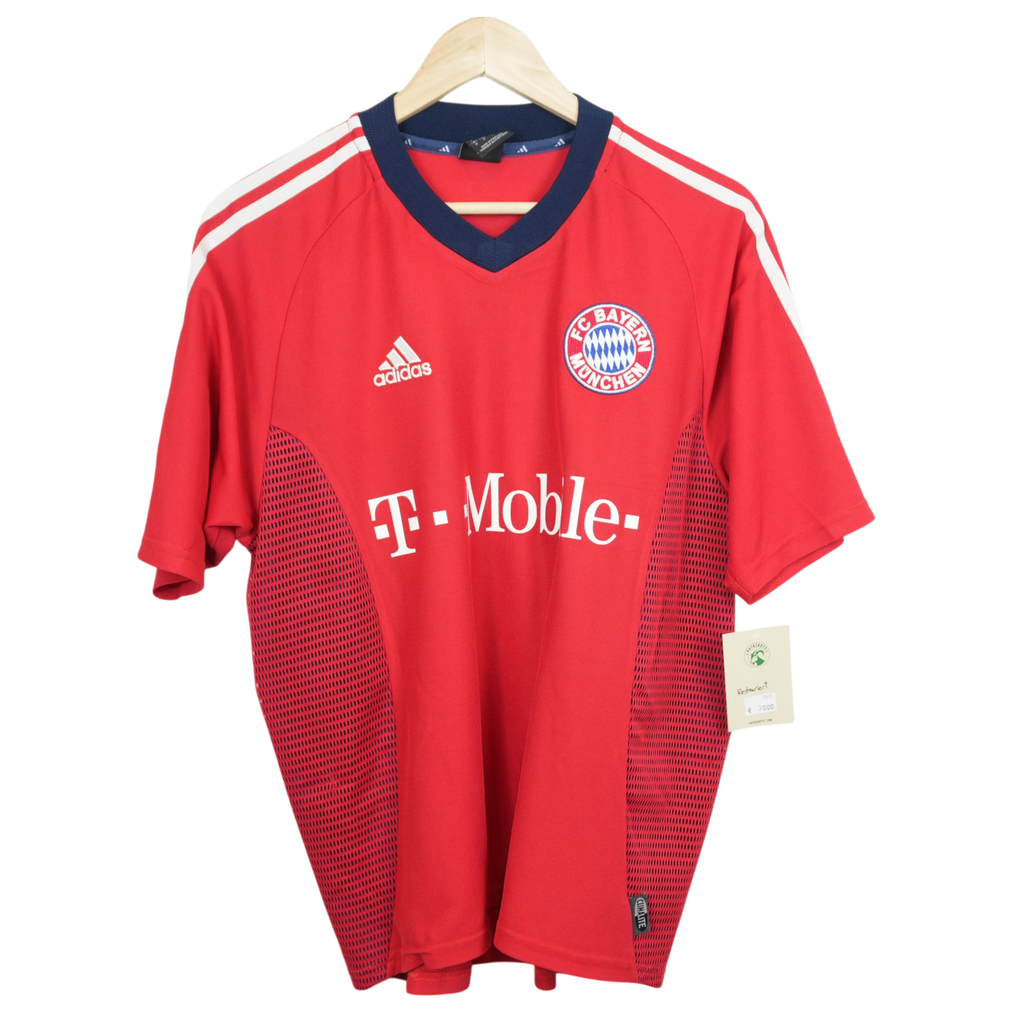 Bayern Hargreaves 2002-04 Auswärts (M)