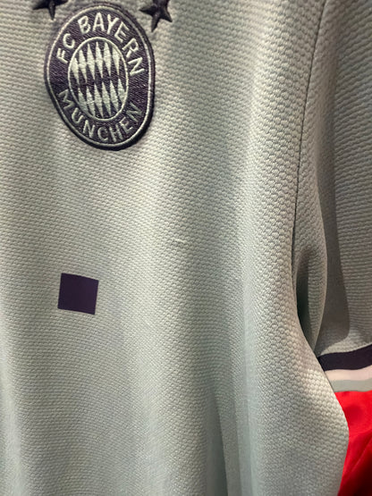 Bayern Gnabry 2018-19 Auswärts (XL)