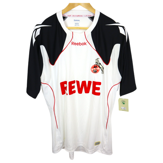 1. FC Köln 10-11 Auswärts (L)