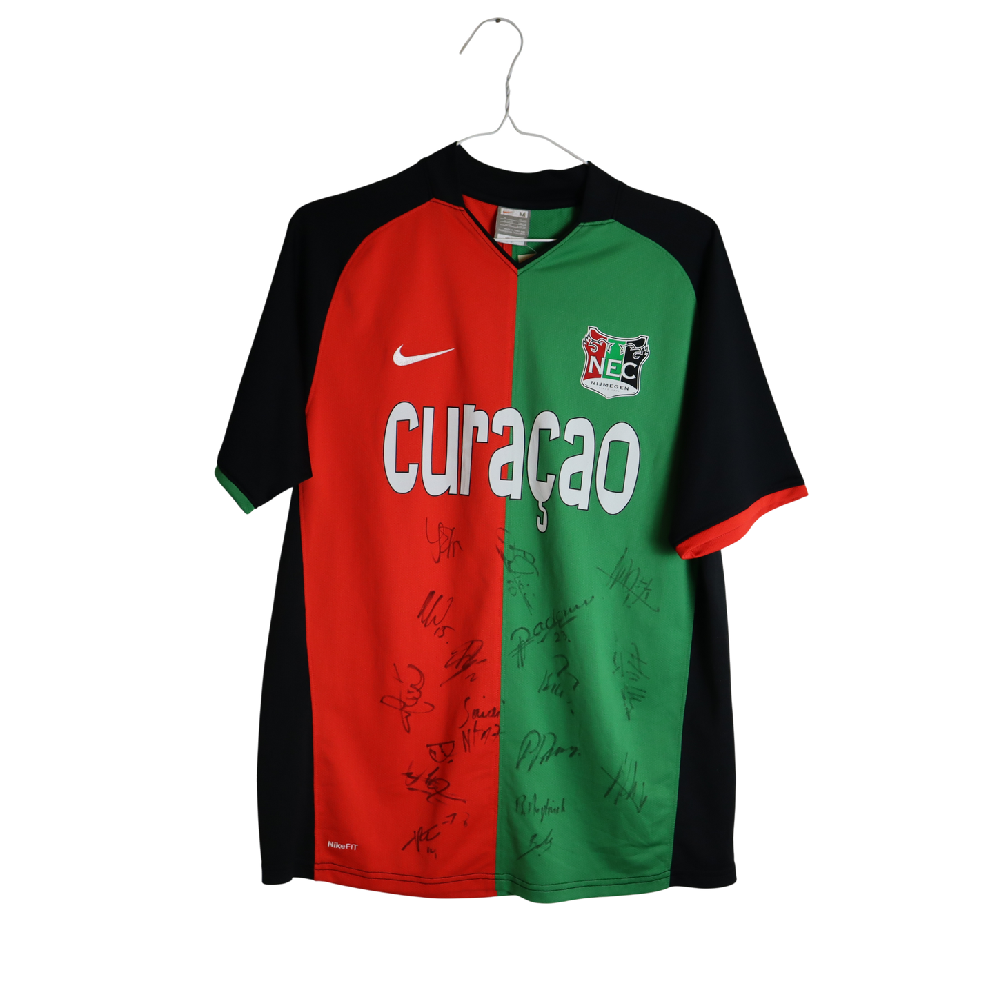 NEC Nijmegen mit Unterschriften (M)