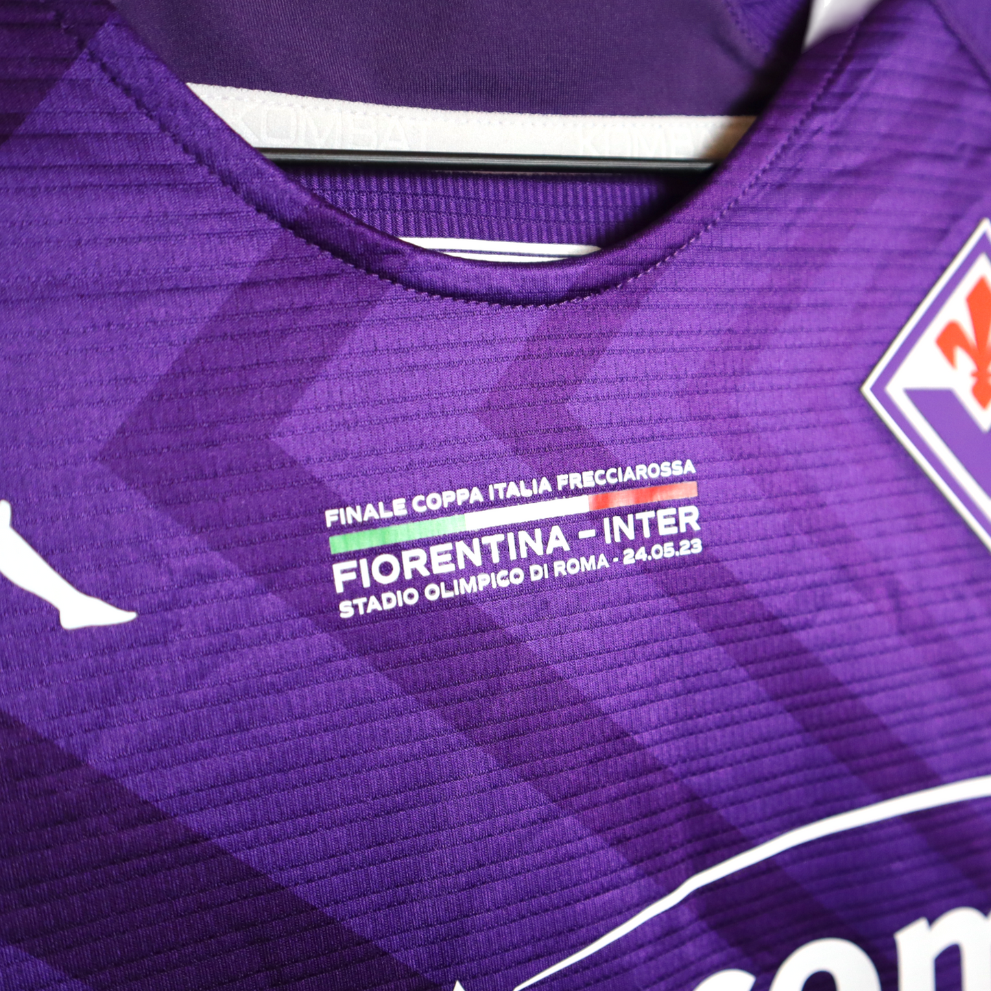 Fiorentina Amrabat 2022-23 Matchprepared Coppa Italia Finale mit Unterschrift (L)