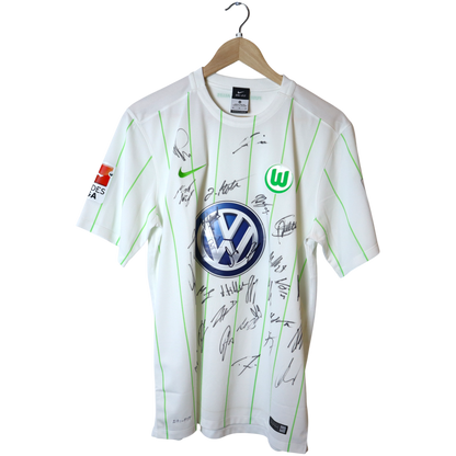 Wolfsburg Auswärts mit Unterschriften (M)