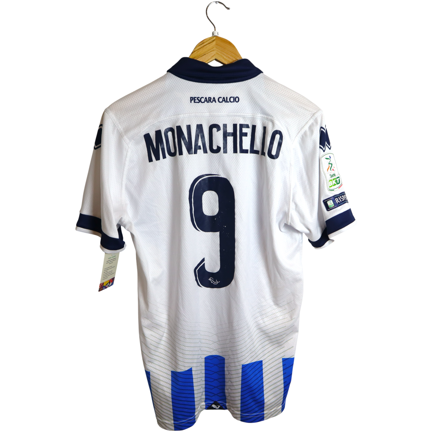 Pescara Calcio Monachelio Heim (L)