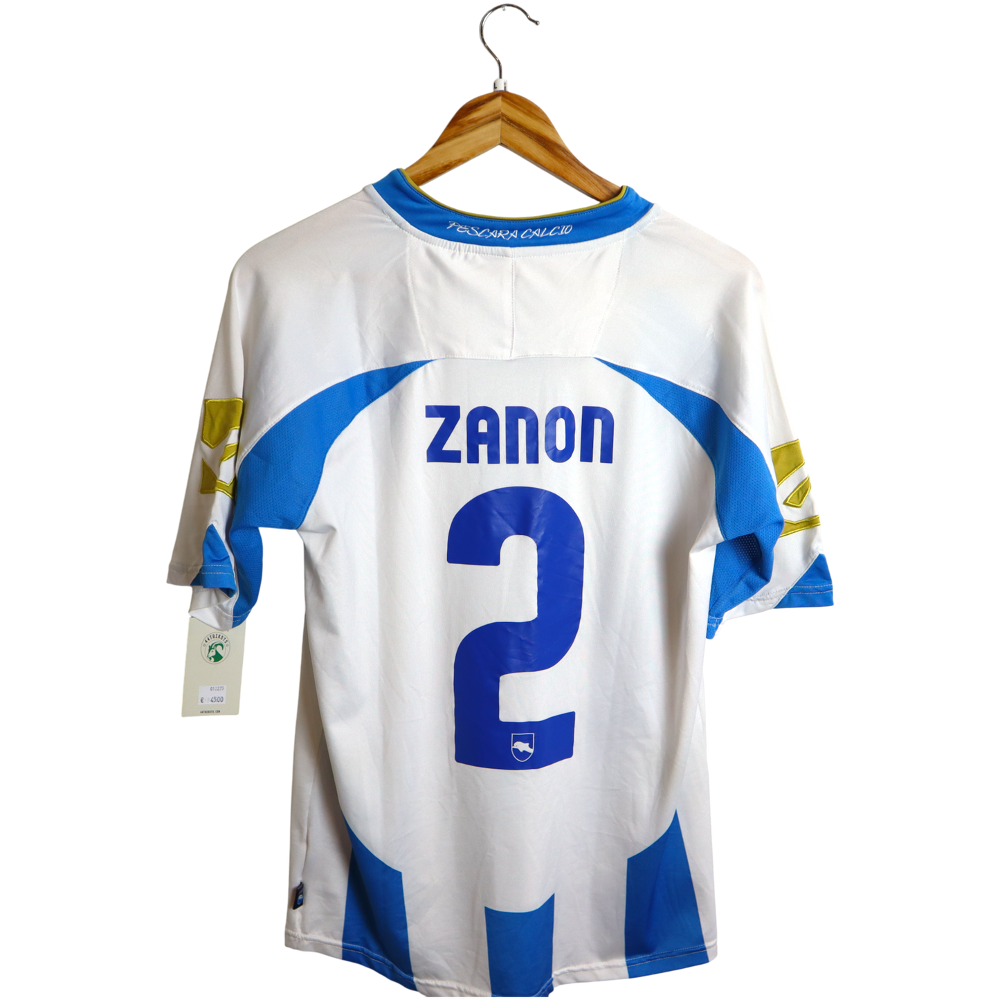 Pescara Calcio Heim Zanon (L)