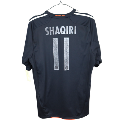 Bayern Shaqiri 2012-13 Ausweich (L)