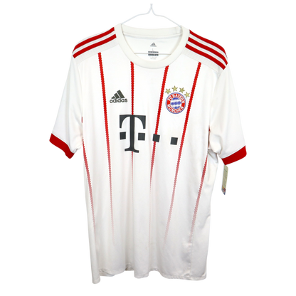 Bayern Vidal 2017-18 Ausweich (L)